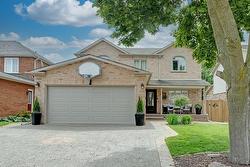 30 CULOTTA Drive  Waterdown, ON L8B 0C3