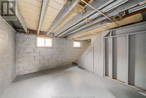 3674 King Street, Windsor, ON - Indoor Photo Showing Basement