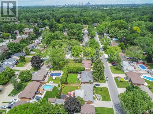 3674 King Street, Windsor, ON - Outdoor With View