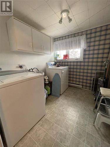 168 Main Road, Burin Bay Arm, NL - Indoor Photo Showing Laundry Room