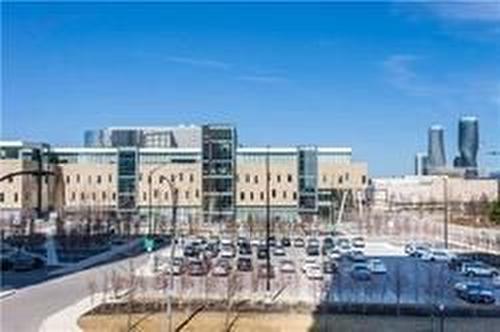 Th10-370 Square One Dr, Mississauga, ON 