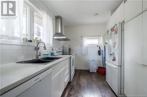 205 Argyle Street, Moncton, NB - Indoor Photo Showing Kitchen With Double Sink