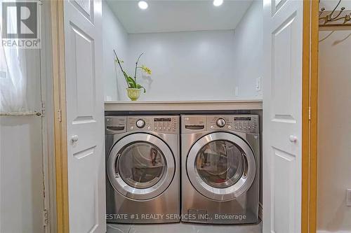 84 Simmons Boulevard, Brampton, ON - Indoor Photo Showing Laundry Room