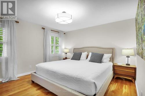 1171 St Anthony Road, London, ON - Indoor Photo Showing Bedroom