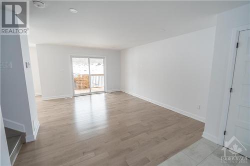 1409 Caroline Court, Cornwall, ON - Indoor Photo Showing Other Room