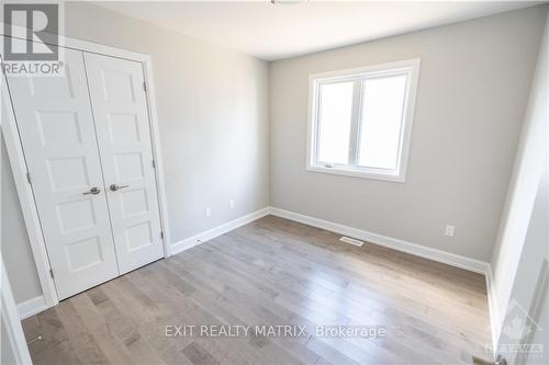 1405 Caroline Court, Stormont, Dundas And Glengarry, ON - Indoor Photo Showing Other Room