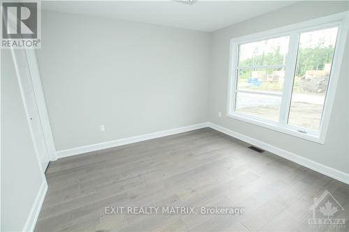 1401 Caroline Court, Cornwall, ON - Indoor Photo Showing Other Room