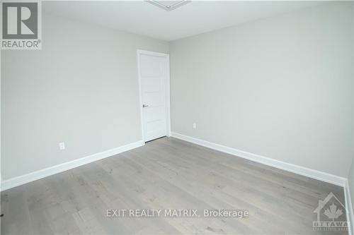 1401 Caroline Court, Cornwall, ON - Indoor Photo Showing Other Room