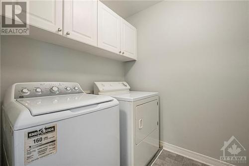 90 Kimberwick Crescent, Ottawa, ON - Indoor Photo Showing Laundry Room