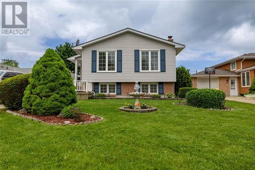 215 Hampton Avenue, Sarnia, ON - Outdoor With Facade