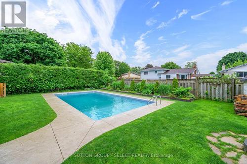 29 Talavera Crescent, London, ON - Outdoor With In Ground Pool With Backyard