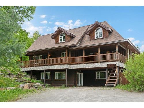 FaÃ§ade - 56 Ch. Maclaren, La Pêche, QC - Outdoor With Deck Patio Veranda With Facade