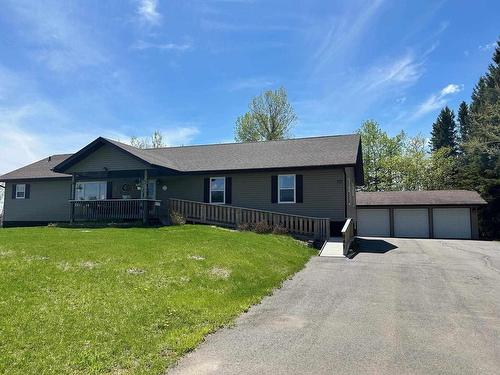 841 Tenth Avenue, Thunder Bay, ON - Outdoor