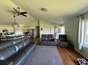 841 Tenth Avenue, Thunder Bay, ON  - Indoor Photo Showing Living Room 