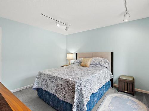 203-906 Southgate St, Victoria, BC - Indoor