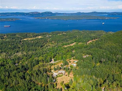 412 Stewart Rd, Salt Spring, BC 