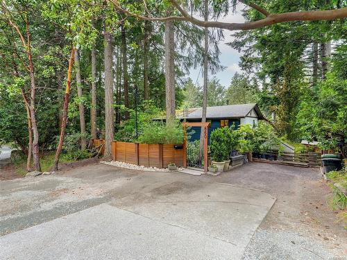 860 Cuaulta Cres, Colwood, BC - Outdoor