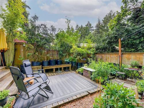 860 Cuaulta Cres, Colwood, BC - Outdoor With Deck Patio Veranda With Backyard