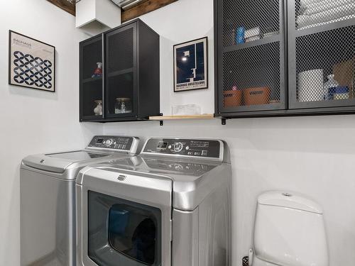 Bathroom - 30 Rue Guy-Linteau, Sainte-Catherine-De-La-Jacques-Cartier, QC - Indoor Photo Showing Laundry Room