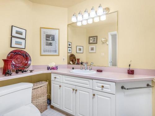 6-83 Peregrine Way, Vernon, BC - Indoor Photo Showing Bathroom