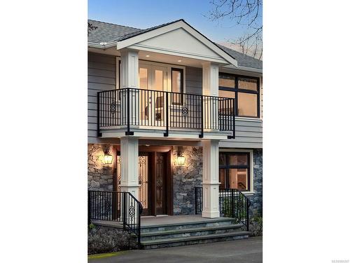 3145 Exeter Rd, Oak Bay, BC 