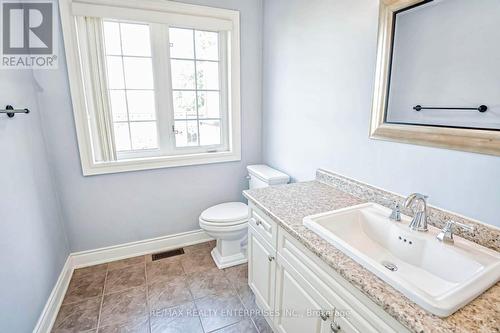 1031 Shaw Drive, Mississauga, ON - Indoor Photo Showing Bathroom