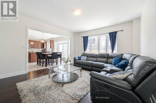 4 Landview Road, Brampton (Toronto Gore Rural Estate), ON - Indoor Photo Showing Living Room