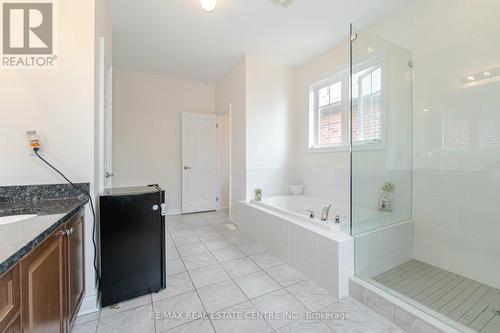 4 Landview Road, Brampton (Toronto Gore Rural Estate), ON - Indoor Photo Showing Bathroom