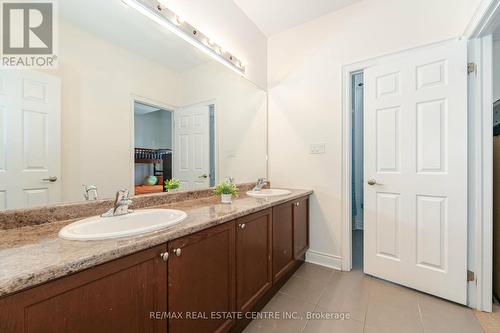 4 Landview Road, Brampton (Toronto Gore Rural Estate), ON - Indoor Photo Showing Bathroom