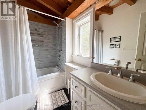 163 Murphy Mill Road, Latchford, ON - Indoor Photo Showing Bathroom