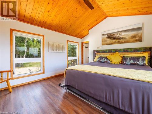 157 Zorra Drive, Tobermory, ON - Indoor Photo Showing Bedroom