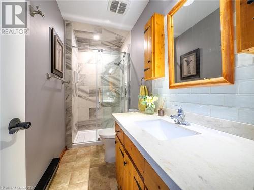 157 Zorra Drive, Tobermory, ON - Indoor Photo Showing Bathroom