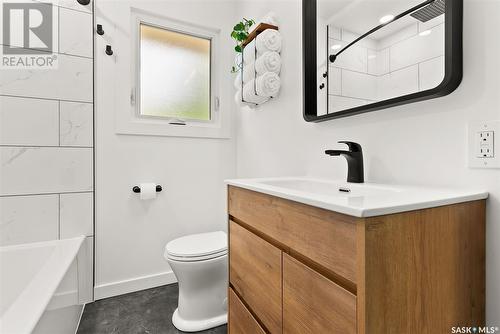 66 Haultain Crescent, Regina, SK - Indoor Photo Showing Bathroom