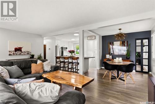 66 Haultain Crescent, Regina, SK - Indoor Photo Showing Living Room