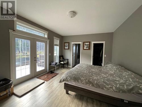 2910 Christian Valley Road, Westbridge, BC - Indoor Photo Showing Bedroom