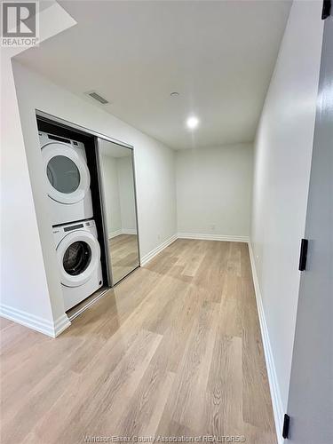 3320 Stella Unit# 514, Windsor, ON - Indoor Photo Showing Laundry Room