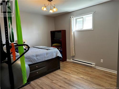 748 Canada Road, Edmundston, NB - Indoor Photo Showing Bedroom