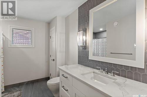 415 Braeshire Lane, Saskatoon, SK - Indoor Photo Showing Bathroom