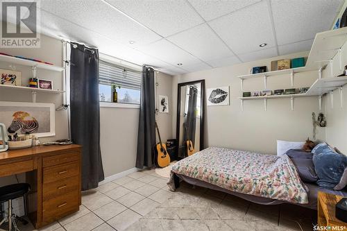 302 113Th Street W, Saskatoon, SK - Indoor Photo Showing Bedroom
