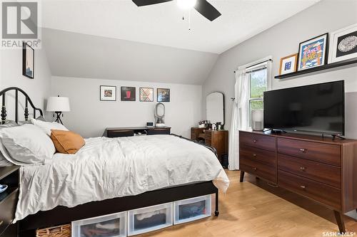 2056 King Street, Regina, SK - Indoor Photo Showing Bedroom
