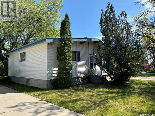 81 Mossfield Place, Yorkton, SK - Outdoor