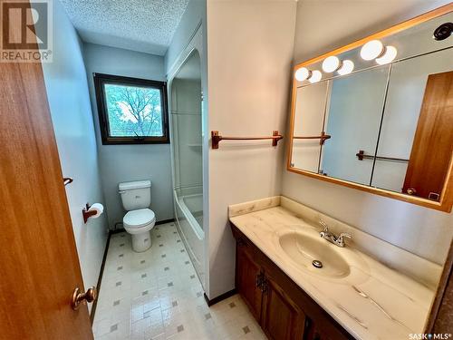 81 Mossfield Place, Yorkton, SK - Indoor Photo Showing Bathroom