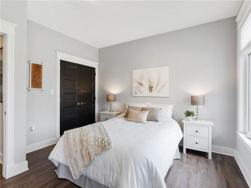 168 Moores Road, York, ON - Indoor Photo Showing Bedroom