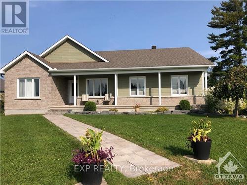 2511 Principale Street, Alfred And Plantagenet, ON - Outdoor With Deck Patio Veranda With Facade