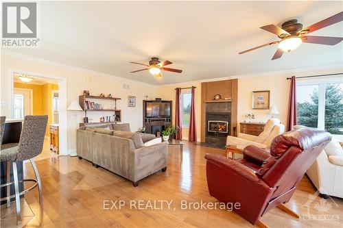 2511 Principale Street, Alfred And Plantagenet, ON - Indoor Photo Showing Living Room With Fireplace