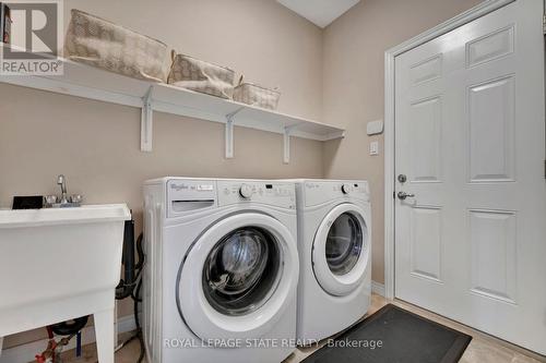 920 Stone Church Road E, Hamilton, ON - Indoor Photo Showing Laundry Room