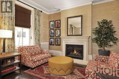 62 Bond Street W, Kawartha Lakes, ON - Indoor Photo Showing Living Room With Fireplace