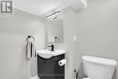 1744 Culver Drive, London, ON - Indoor Photo Showing Bathroom