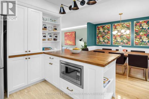 15 Killarney Road, London, ON - Indoor Photo Showing Kitchen