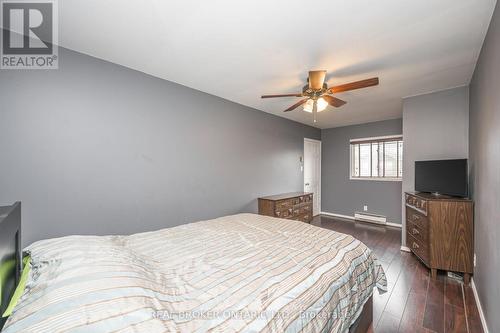 25 Sharpe Avenue, Welland, ON - Indoor Photo Showing Bedroom